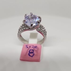 Elegant Silver and White Crystal Ring